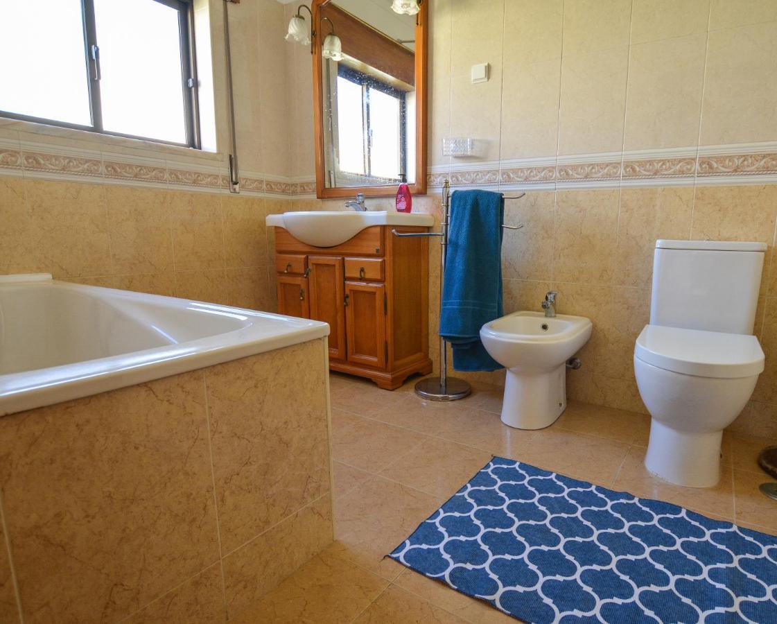 Mahara Caparica Surf Camp Капарика Екстериор снимка