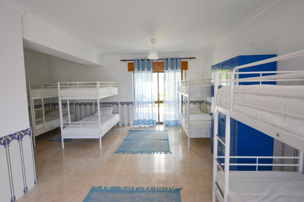 Mahara Caparica Surf Camp Капарика Екстериор снимка