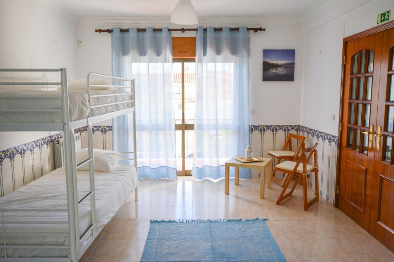 Mahara Caparica Surf Camp Капарика Екстериор снимка