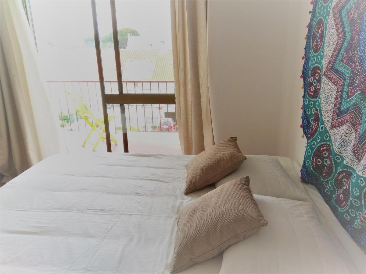 Mahara Caparica Surf Camp Капарика Екстериор снимка